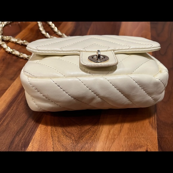 Kids crossbody or shoulder purse, used, FREE with kids purchase, must be BUNDLED - Picture 3 of 16